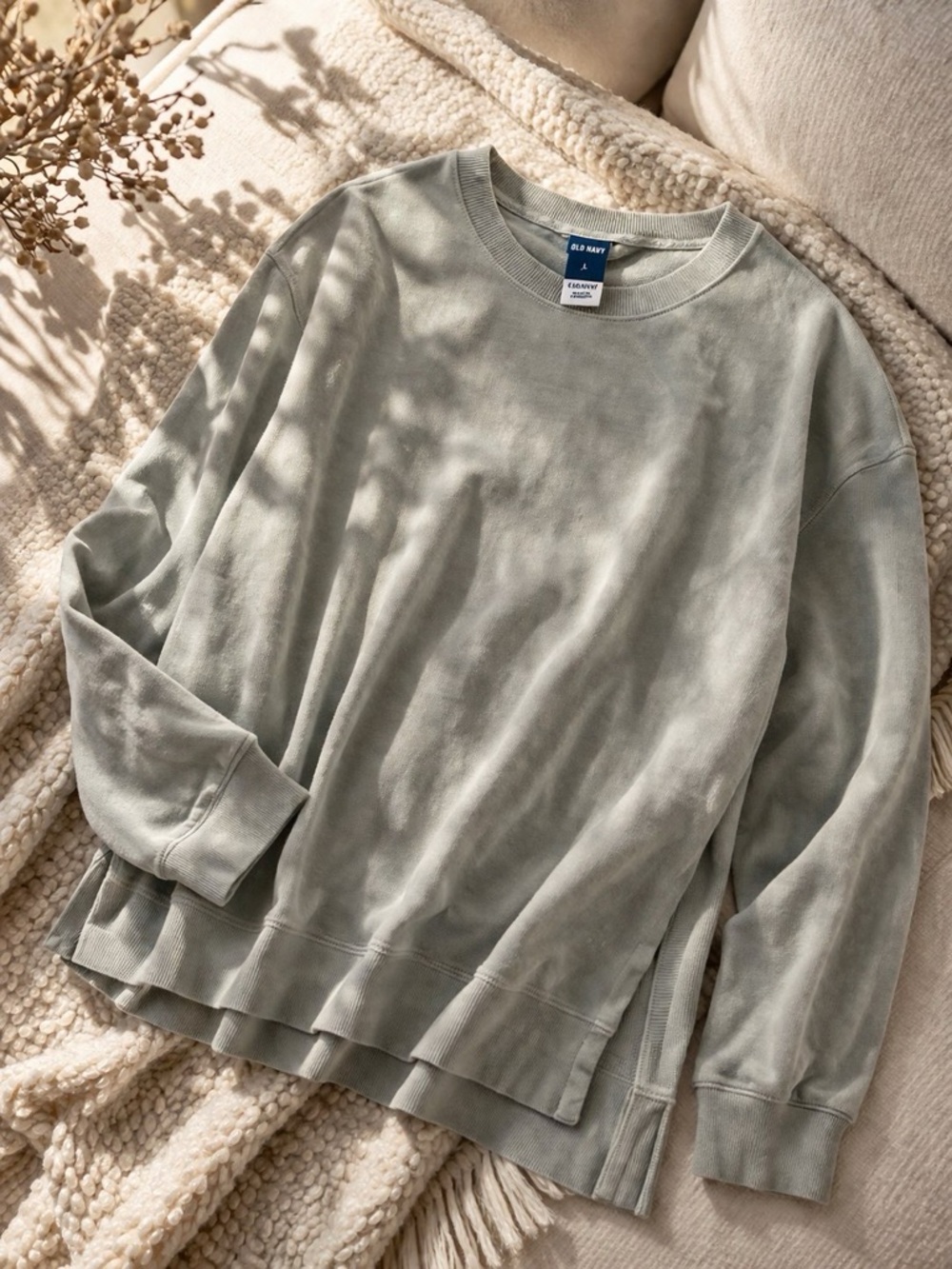 Old Navy Green Crewneck Sweatshirt Size L Soft Pullover Casual Lounge Basic